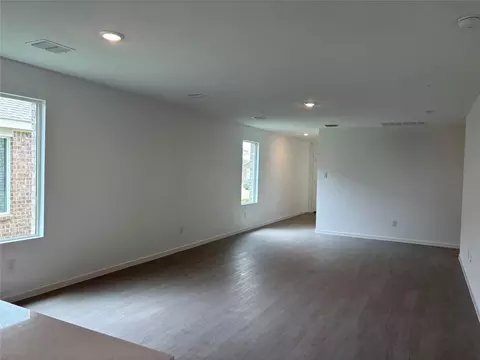 Living - 557 Falling Cave Dr, Willis, TX 77378 photo 2 of 6