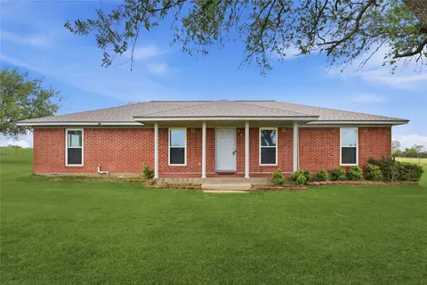 1250 Stockwell, Damon, TX 77430