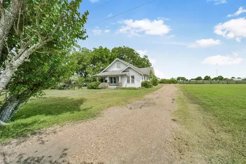 Exterior - 2120 Fm 389, Brenham, TX 77833 photo 2 of 12