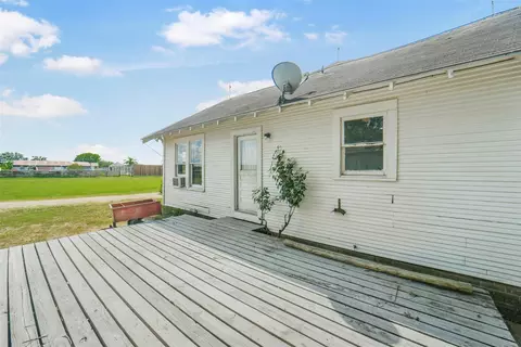 Exterior - 2120 Fm 389, Brenham, TX 77833 photo 8 of 12