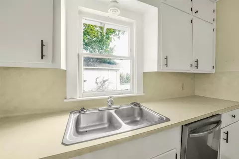 Kitchen - 2120 Fm 389, Brenham, TX 77833 photo 2 of 4