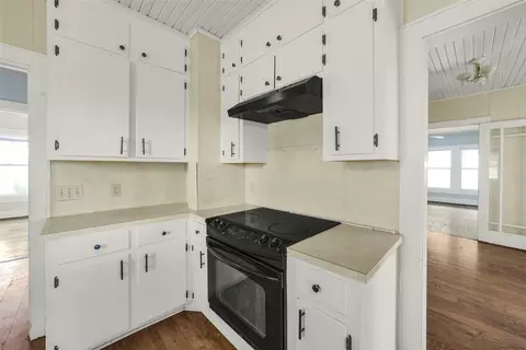 Kitchen - 2120 Fm 389, Brenham, TX 77833 photo 3 of 4