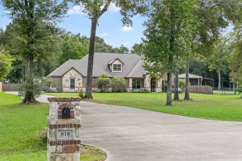 818 Commons Lake Edge Dr, Huffman, TX 77336