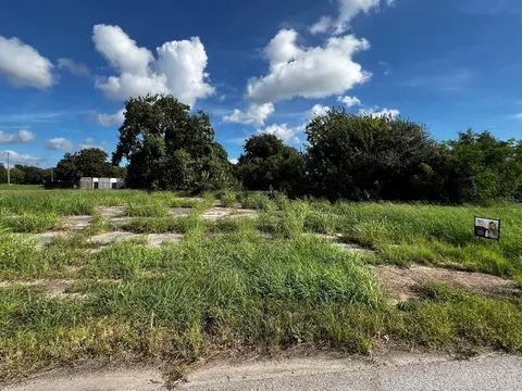 314 Texas Ave, Texas City, TX 77590