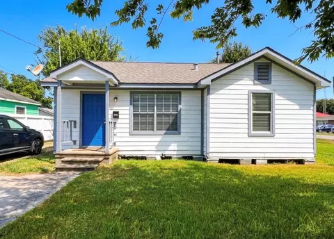 7931 Keller St, Houston, TX 77012