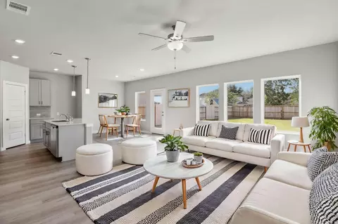 2046 W Darlington Oak Ct, Conroe, TX 77304
