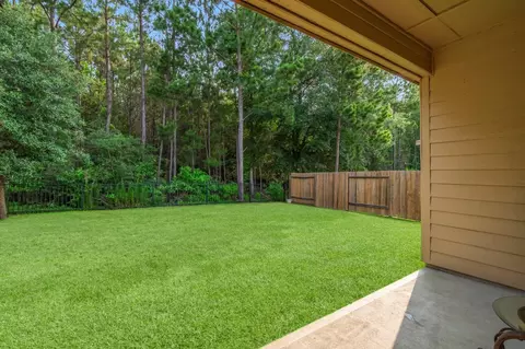 Exterior - 7643 Glaber Leaf Rd, Conroe, TX 77304 photo 4 of 6