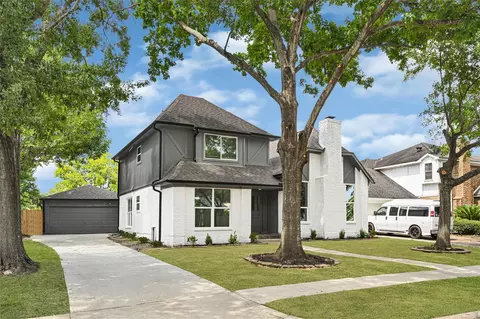 13042 Richmond Ave, Houston, TX 77082