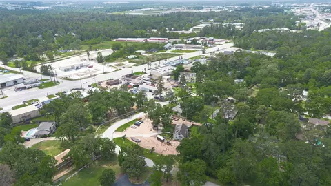 View/Area - 30207 E Geneva Dr, Spring, TX 77386 photo 5 of 7