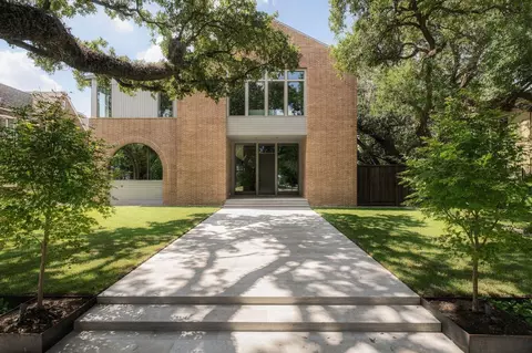 5320 Cherokee St, Houston, TX 77005