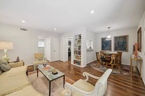606 Marshall St #C2, Houston, TX 77006