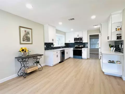 3003 Rifle Gap Ln, Sugar Land, TX 77478