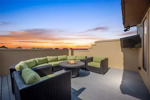 1102 W 15th 12 St #A, Houston, TX 77008