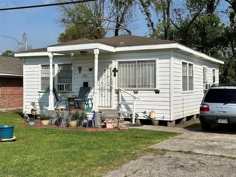 3417 3505 And 3507 Vintage St, Houston, TX 77026