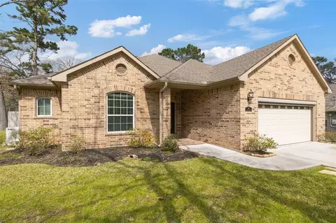 101 Rolling Hills Dr W, Conroe, TX 77304 photo 1