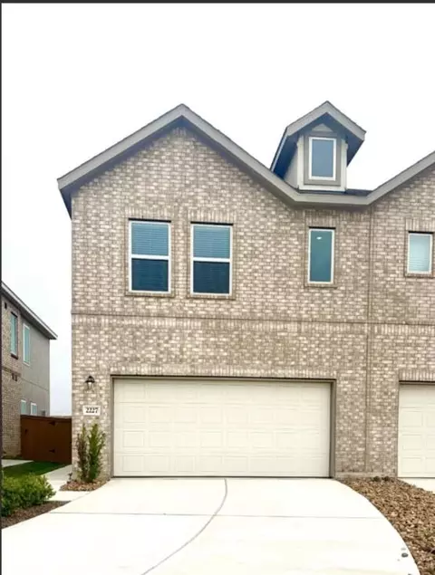 2159 Salinas Dr, Rosharon, TX 77583