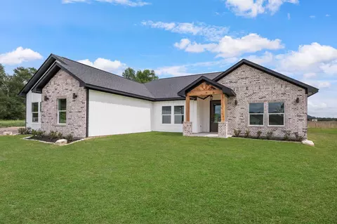 4432 Collton Ln, Franklin, TX 77856