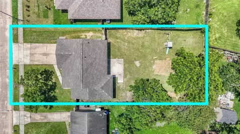 11911 Rhinebeck Dr, Houston, TX 77089