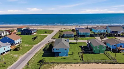12902 John Reynolds Rd, Galveston, TX 77554