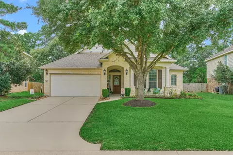 110 Magnolia Colony Ct, Magnolia, TX 77354