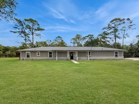 3706 Roberts Blvd, Baytown, TX 77521