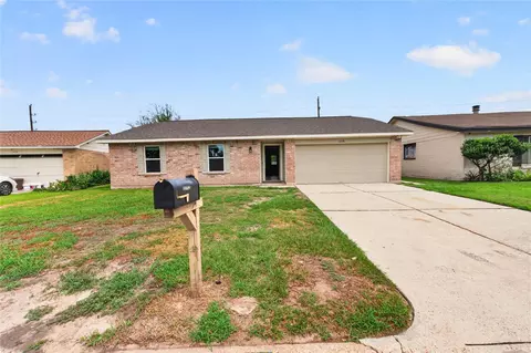 11726 Old Telegraph Rd, Houston, TX 77067