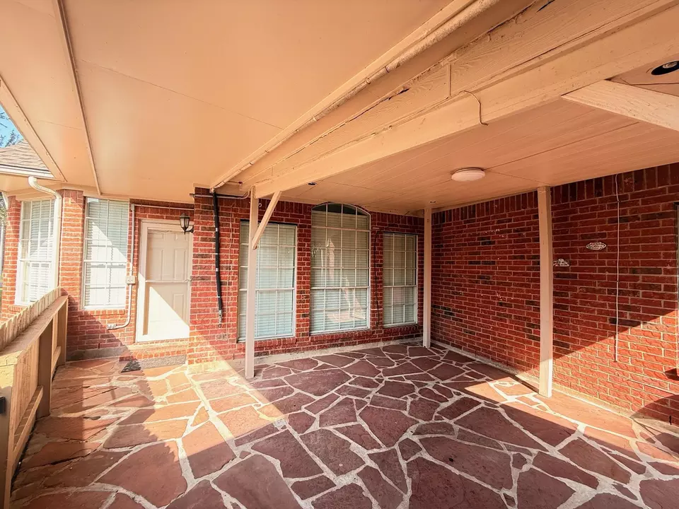 Exterior - 9619 Therrell Dr, Houston, TX 77064 photo 9 of 12