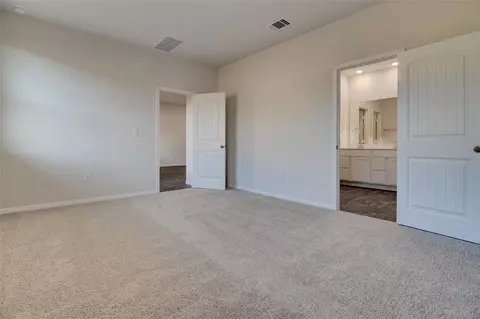 Bedroom - 228 Sunniberg Loop, Georgetown, TX 78626 photo 1 of 5