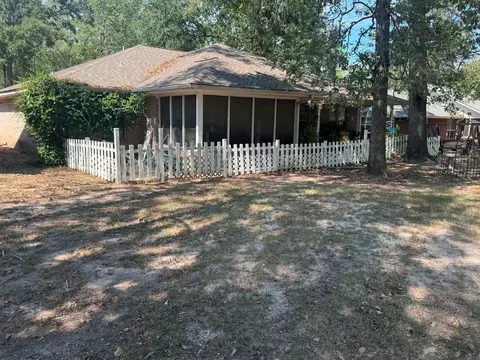 Exterior - 267 Broadmoor Dr, Trinity, TX 75862 photo 3 of 7