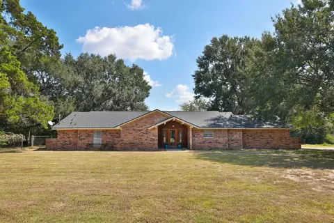 22010 Buescher Rd, Tomball, TX 77377