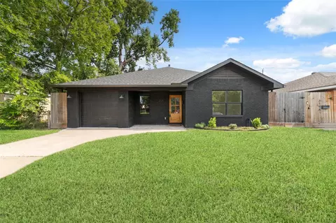 317 Kelley St, Houston, TX 77009