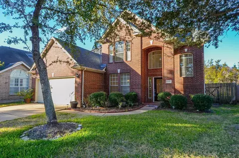 5519 Poundstone Ct, Sugar Land, TX 77479
