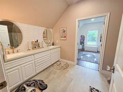 Bath - 1507 County Road 878a, Sweeny, TX 77480 photo 7 of 7