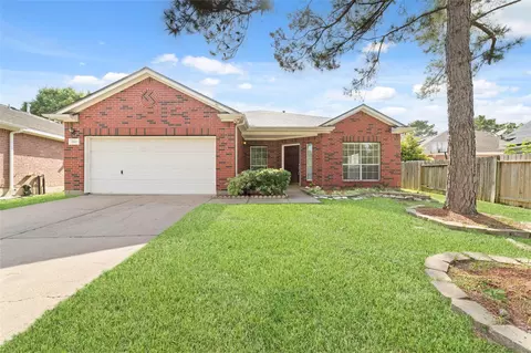 10011 Redoak Pass Ln, Houston, TX 77064