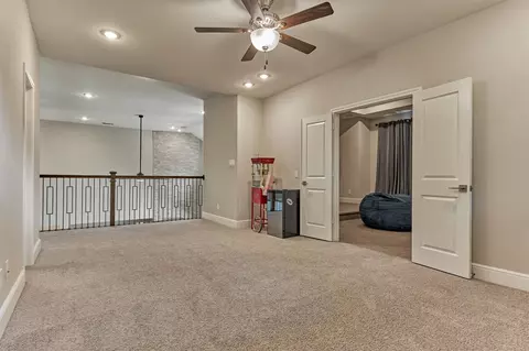 Entry Way - 16707 Stonecrest Dr, Conroe, TX 77302 photo 6 of 7