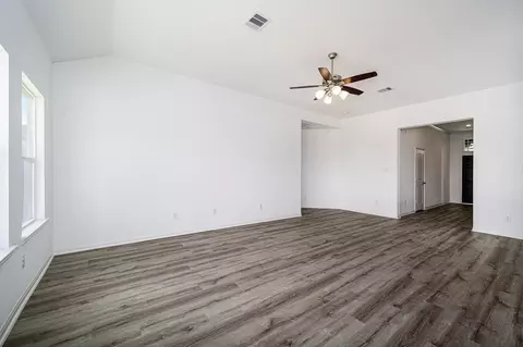 Living - 11025 Ondrea Dr, Willis, TX 77318 photo 3 of 4