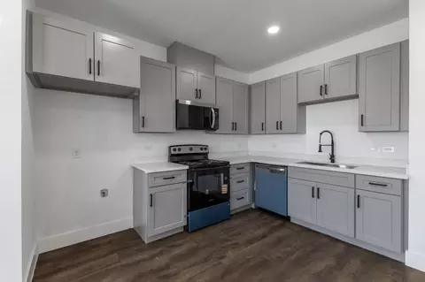 Kitchen - 18844 Elegance Ave, Spring, TX 77379 photo 2 of 3