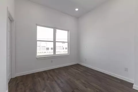 Bedroom - 18844 Elegance Ave, Spring, TX 77379 photo 6 of 7