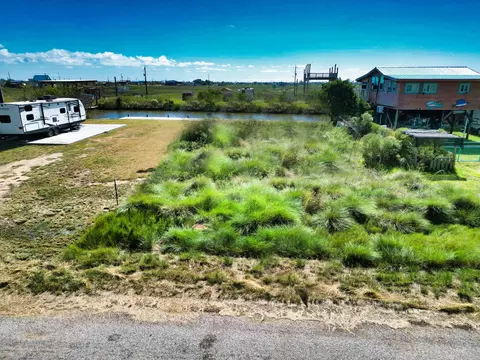 0 Atlantis, Sargent, TX 77414