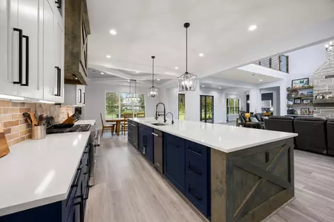Kitchen - 151 Quiet Springs Trl, Willis, TX 77378 photo 3 of 4