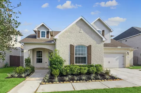 24318 Winter Lakes Dr, Katy, TX 77493