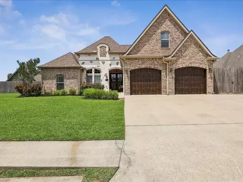100 Sir Cameron, Lumberton, TX 77657