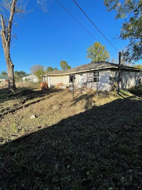 13402 E Hardy Rd, Houston, TX 77039 photo 1