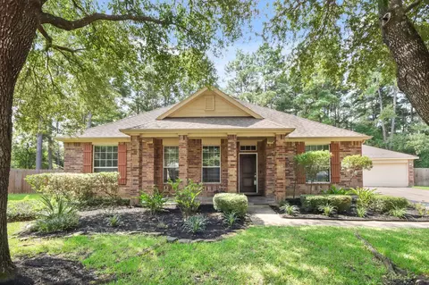2106 Long Trail Path Ct, Spring, TX 77373