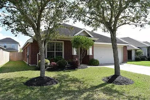 6143 Galloway Ln, League City, TX 77573