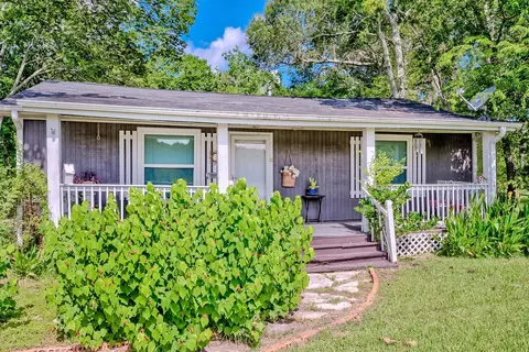 2970 S Major Dr S, Beaumont, TX 77707