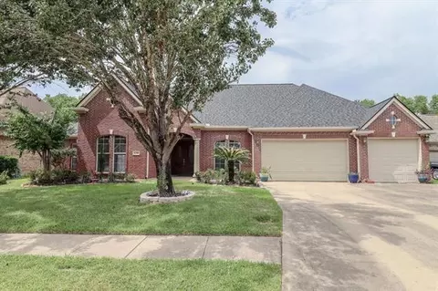 6290 Claybourn Dr, Beaumont, TX 77706