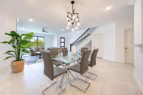 13605 Teal Bluff Ln, Houston, TX 77077