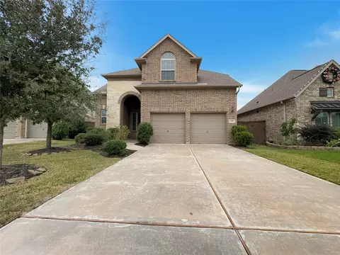 632 Kickapoo Ct, Webster, TX 77598