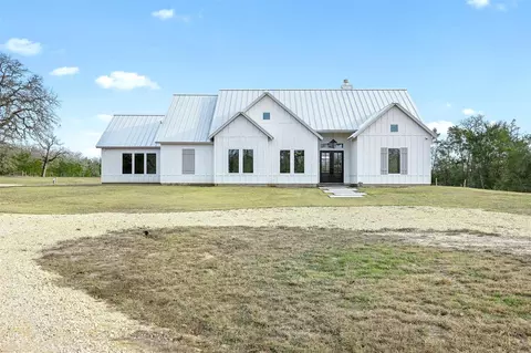 4991 Schott Rd, Ledbetter, TX 78946